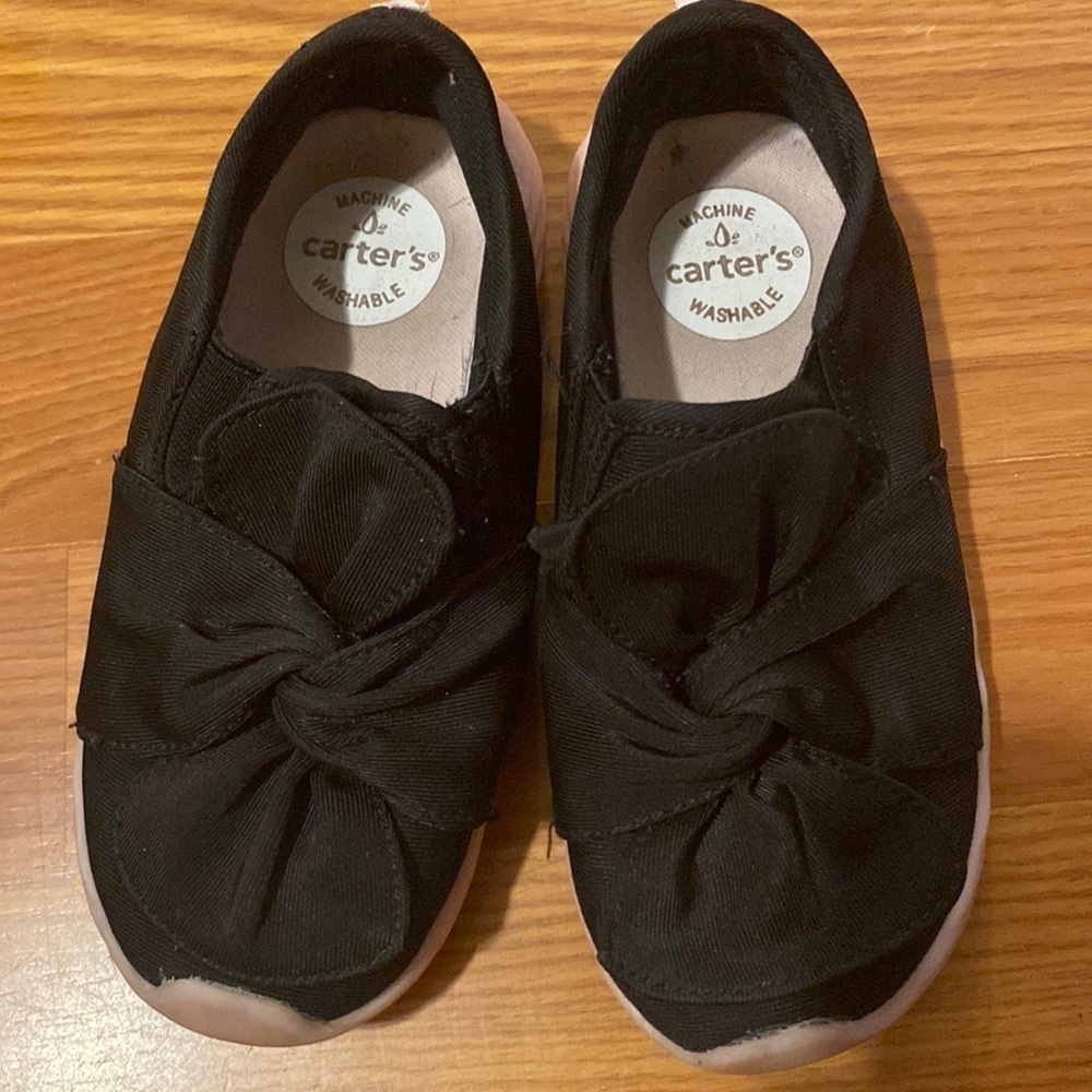 Carter’s Girls Loafers size 11 M (CF)